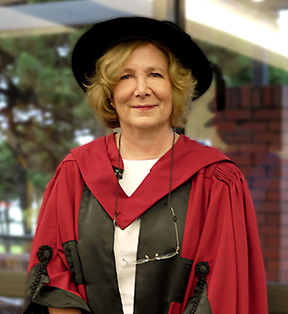 Frances Pinter Hon Doctorate